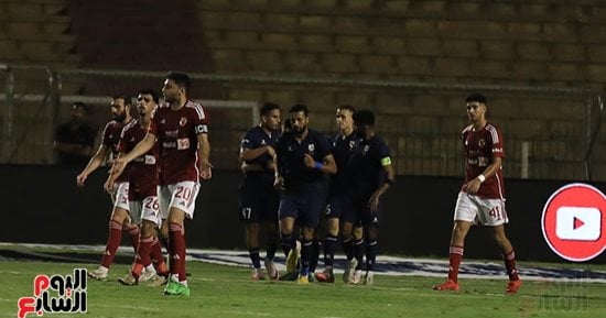 حقائق من دفتر مواجهات الأهلى وإنبى قبل مباراة اليوم فى الدوري.. المارد الأحمر زعيم الأرقام القياسية.. ذكريات سيد عبد النعيم لا تنسى فى التتش.. التعادل شعار آخر مباراتين.. ووسام أبو علي فى التشكيل المتوقع