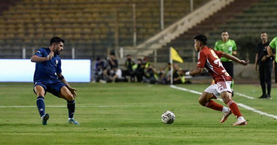 الأهلي يبحث عن "بداية جديدة" فى الدوري أمام إنبي الليلة