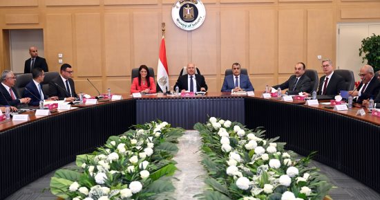 كامل الوزير: جارى التنسيق لنقل ولاية 5 قطع أراضى لهيئة التنمية الصناعية
