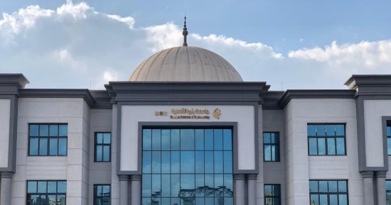 جامعة بنها الأهلية بالعبور تستعد للعام الدراسى الجديد: 6 كليات تفتح أبوابها لاستقبال الطلاب.. الدراسة باللغة الإنجليزية وبنظام الساعات المعتمدة.. وخطوات التقديم للالتحاق والأوراق المطلوب تسليمها فى حال القبول