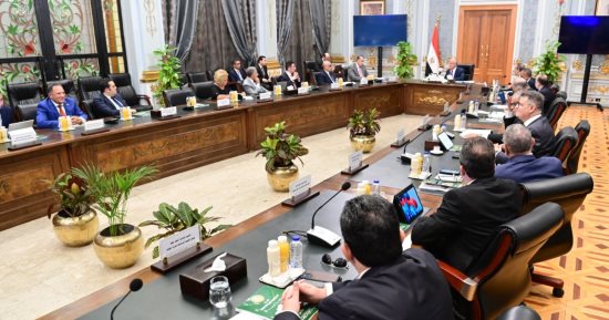 رئيس النواب يدعو مؤسسات حقوق الإنسان لتوضيح مزايا قانون الإجراءات الجنائية