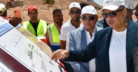 محافظ جنوب سيناء: تنفيذ أعمال مشروع الحى السكنى بالزيتونة