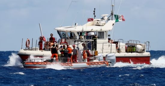 إيطاليا تستعين بالروبوت "روف" للعثور على مفقودى يخت غرق بجزيرة صقلية