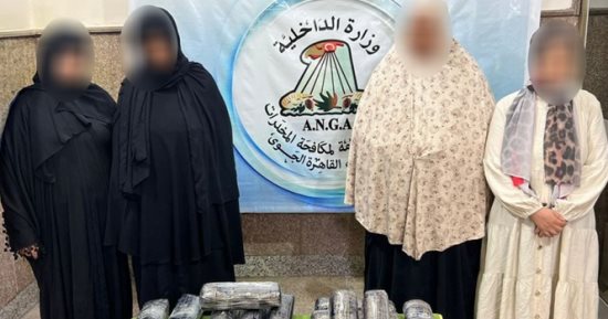 "الكبتاجون بمكان سرى داخل الكراسى".. اعترافات المتهمين بمحاولة تهريب مخدرات