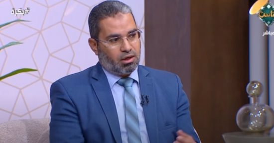 أستاذ بالأزهر لـ"قناة الناس": فرص عمل عديدة تنتظر خريجى قسم الشريعة الإسلامية