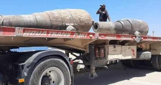 نقل مدفعين أثريين من طابية الدخيلة فى الإسكندرية زنة 18 طنا.. صور