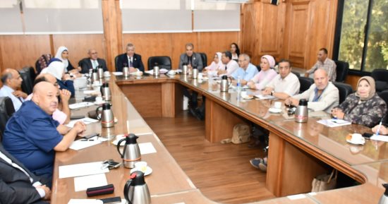 استمرار فتح التسجيل لبرامج الدراسات العليا بكليات جامعة القناة حتى 15 سبتمبر