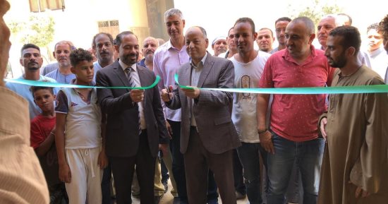 الغرفة التجارية بسوهاج تفتتح المعرض الدائم للسلع الغذائية بأسعار مخفضة
