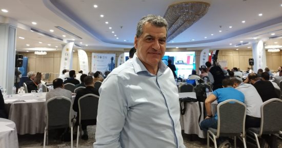 أستاذ بجامعة بوسطن: تقنية جديدة لإصلاح العمود الفقرى بفتحة صغيرة من خلال الخصر