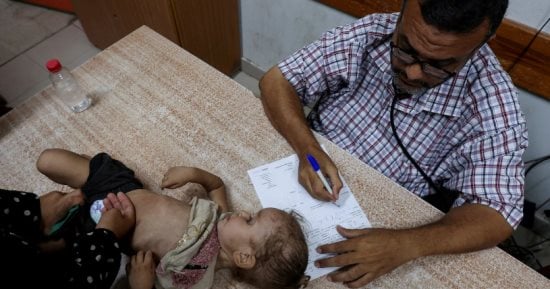 الصحة العالمية تحذر من ارتفاع إصابات شلل الأطفال في باكستان وأفغانستان
