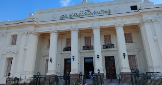 السجن 5 سنوات لعاطل استأجر سيارة لبيعها بتوكيل مزور فى الإسكندرية