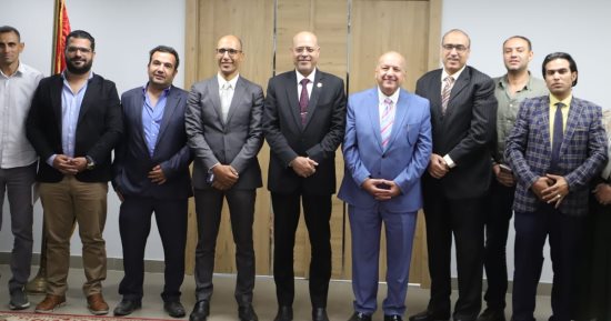 وزير العمل: دراسة توفير وحدة تدريب مهنى متنقلة لتأهيل الشباب على احتياجات المصانع