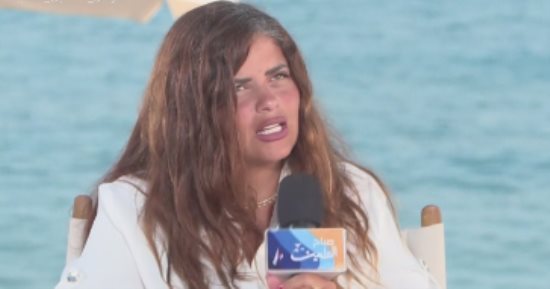 زهور الفقى: "العلمين أحلى بحر في العالم ..والمدينة بيتنا المسؤول مننا"