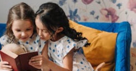 ولادك مالهمش غير بعض.. 7 نصائح تقوي العلاقة بينهم