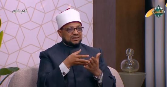 عميد كلية الدعوة: فراسة المؤمن تجعله يرى بنور الله