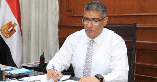 محافظ الجيزة يعتمد تعريفة سيارات السرفيس والنقل الجماعى الداخلية والخارجية