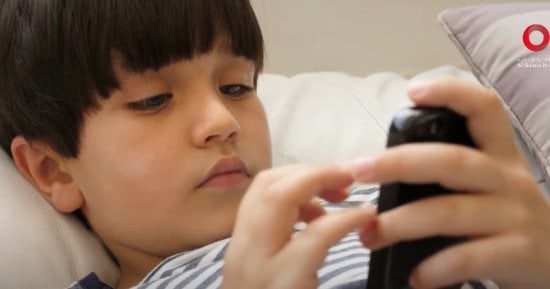 مع عودة المدارس.. 7 علامات تكشف إصابة طفلك بالأرق وطرق سهلة للعلاج