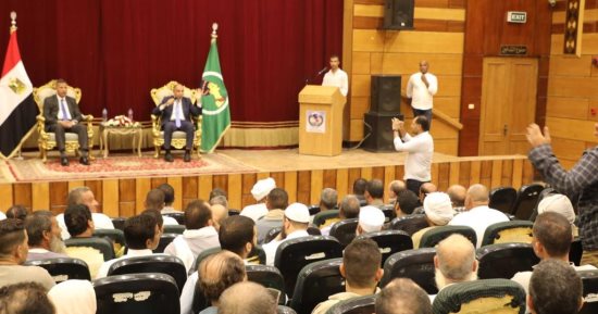 محافظ المنيا: لا تهاون مع أى تقصير فى إنهاء ملف تقنين الأراضى أملاك الدولة