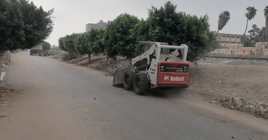 رفع 2025 طن قمامة بمراكز ومدن محافظة كفر الشيخ.. صور
