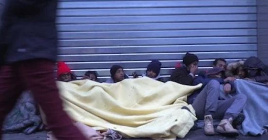 الأمم المتحدة تحذر: أكثر من 2000 طفل مشرد فى شوارع فرنسا