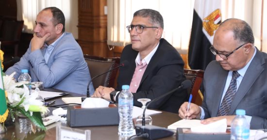 محافظ الجيزة: رؤية مستقبلية للقضاء على مشكلة انقطاعات المياه بالبؤر الساخنة