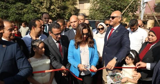 وزيرة التنمية المحلية تفتتح مشروع إنشاء السوق الحضارى بالقناطر الخيرية.. صور