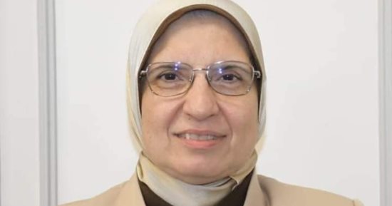 رئيس جامعة القاهرة يعلن حصول كلية الاقتصاد على الاعتماد الأكاديمى الدولى