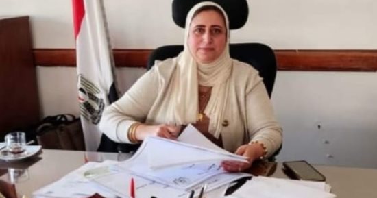 الدكتورة دينا أبو المعاطى نائبا لرئيس جامعة القناة لشئون خدمة المجتمع