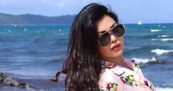 إطلالات هيفاء وهبى فى الساحل الشمالى تخطف الأنظار.. صور