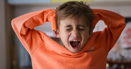 3 سمات للطفل العنيف خلي بالك منها وعدلي سلوكه قبل دخول المدارس