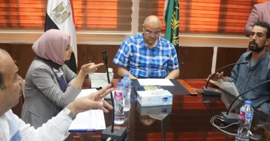 محافظ القليوبية يواصل لقائه الأسبوعي بالمواطنين 