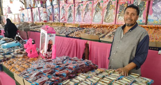 مسمية والحمصية والفولية.. أبرز حلوى المولد النبوى فى شوادر الغربية.. فيديو