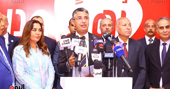 وزير التموين يتفقد معرض أهلًا مدارس ويوجه بتوفير المستلزمات والسلع بأسعار مخفضة