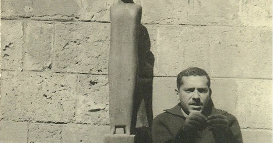 حكاية آدم حنين مع "نسمة".. صورة نادرة عمرها 58 عاما