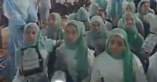 تكريم 1000 من حفظة القرآن الكريم فى احتفالية كبرى ببنى سويف.. فيديو