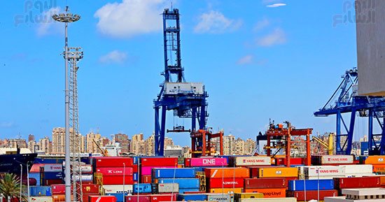 استمرار حركة الملاحة والسفن بميناء الإسكندرية اليوم الثلاثاء 21-1-2025
