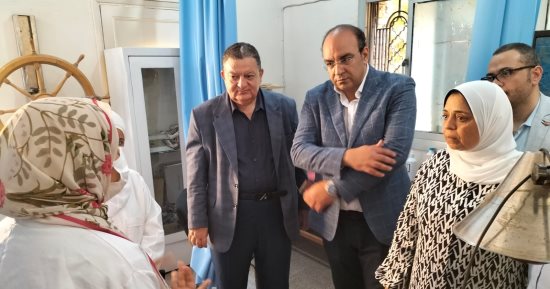 وكيل صحة الدقهلية يتفقد أعمال المبادرة الرئاسية 100 يوم صحة بميت غمر