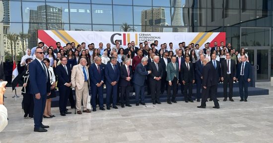 "الجامعة الألمانية" لرئيس ألمانيا: الخريجون المصريون قادرون على دعم اقتصاد برلين