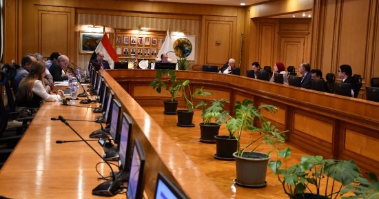 رئيس جامعة حلوان الأهلية يتابع استعدادات العام الجامعى الجديد 