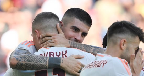 روما يوصل نتائجه المخيبة ويتعادل مع جنوى 1-1 فى الدوري الإيطالي.. فيديو
