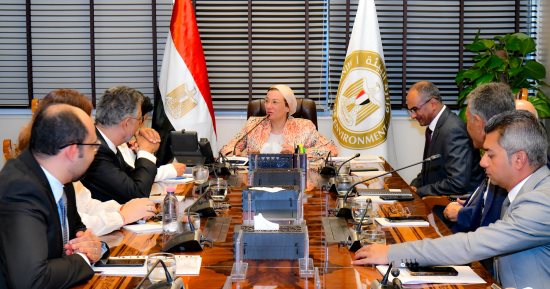 وزيرة البيئة تبحث آليات التعاون الفرنسى فى مشروعات تحويل المخلفات إلى طاقة