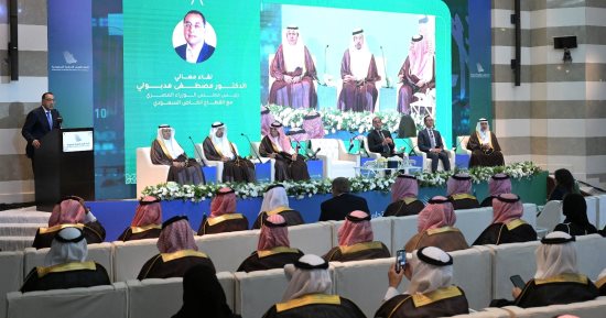 مدبولى من السعودية: نعتذر إذا كنا نقلنا البيروقراطية لكم في وقت من الأوقات