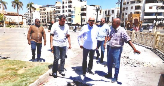 محافظ الأقصر يتفقد ساحة أبو الحجاج وزراعة الأشجار ورفع كفاءة الشوارع والطرق.. صور