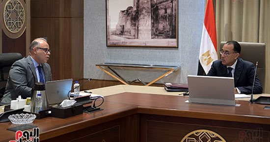 مدبولى يبحث مع رئيس هيئة الرقابة المالية ملفات عمل الهيئة
