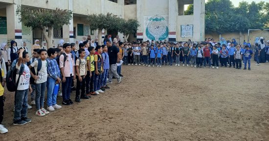 شاهد طابور الصباح في المعاهد الأزهرية أول يوم دراسي بالمنوفية