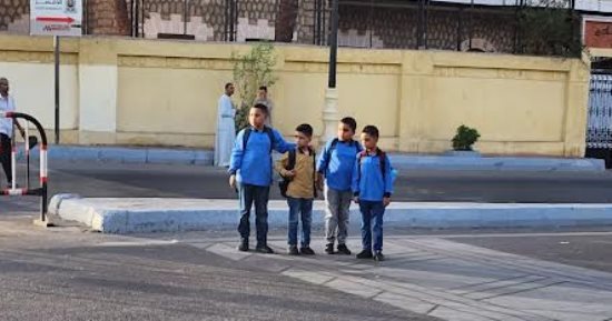 رجعوا التلامذة للفصول.. مدارس الأقصر تنتظم بالكامل فى العام الدراسى الجديد
