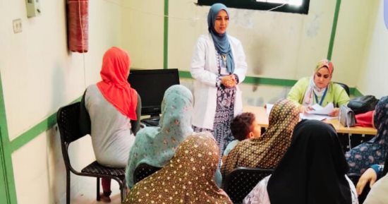 تقديم الخدمات الطبية لـ 580 مريض ضمن مبادرة بداية فى كفر الشيخ.. صور
