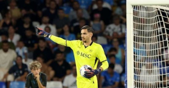 نابولى يكشف تفاصيل إصابة الحارس ميريت ومدة غيابه عن الملاعب