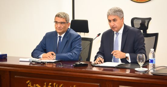 وزير السياحة يلتقى 30 سفيرا مصريا وقنصلا عاما موفدين لتمثيل مصر بالخارج قبل سفرهم