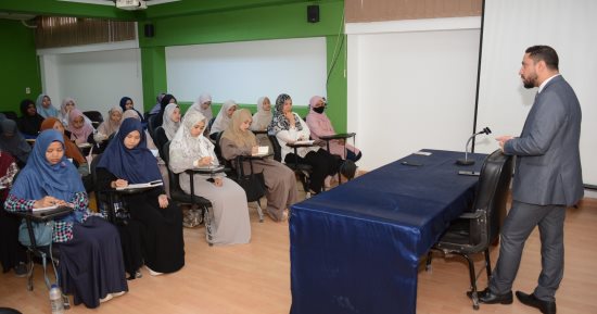 منظمة خريجي الأزهر تناقش مكانة المرأة في الإسلام بورشة عمل للطلاب الوافدين